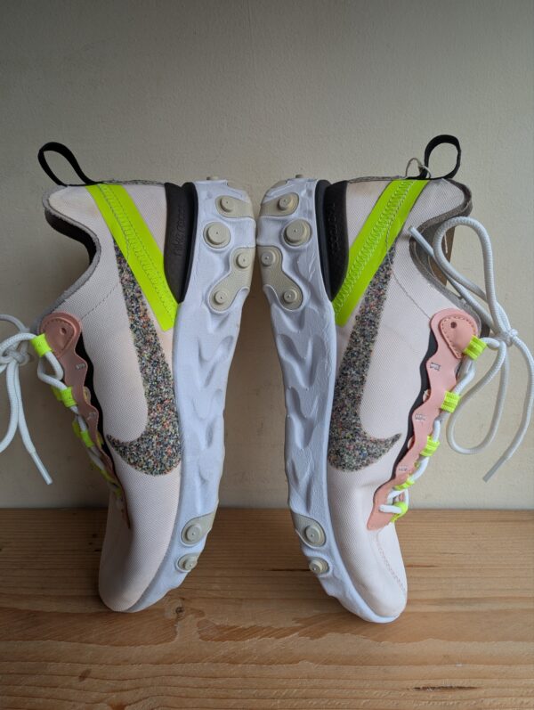 Nike React Element 55 Running Trainer UK6.5 - Image 2