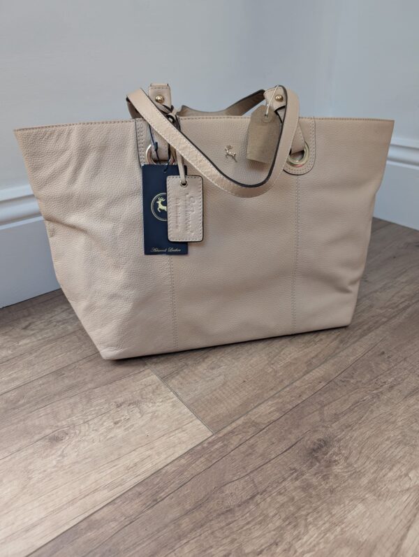 Ashwood Cream Leather Handbag Large