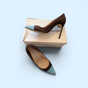 Manolo Blahnik Suede Pointed-Toe Court Shoes – Size 40 (UK 7)